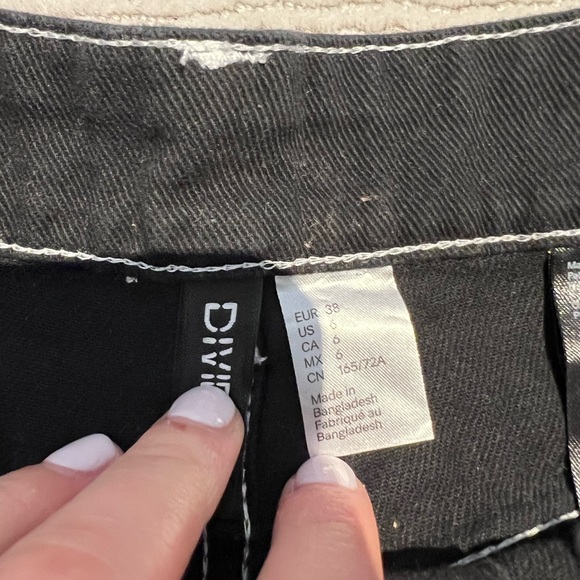 H&M Black Canvas Cargo Pants - Picture 3 of 3